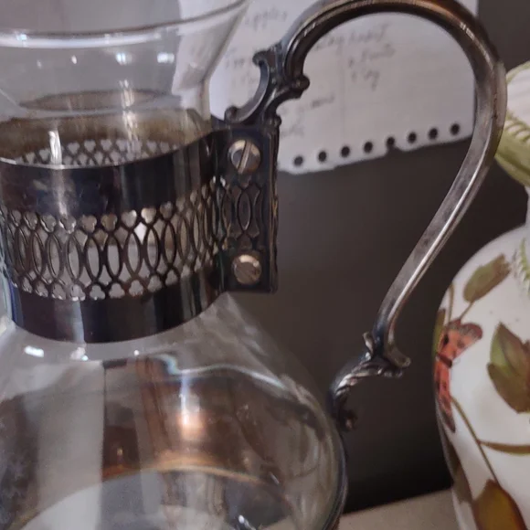 Antique Silver Plate And Glass Wine or Water Carafe - Picture 5 of 7